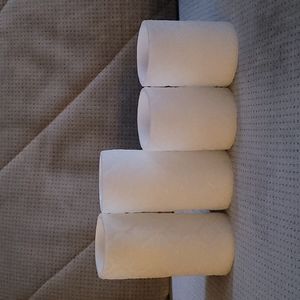 4 battery operated candles